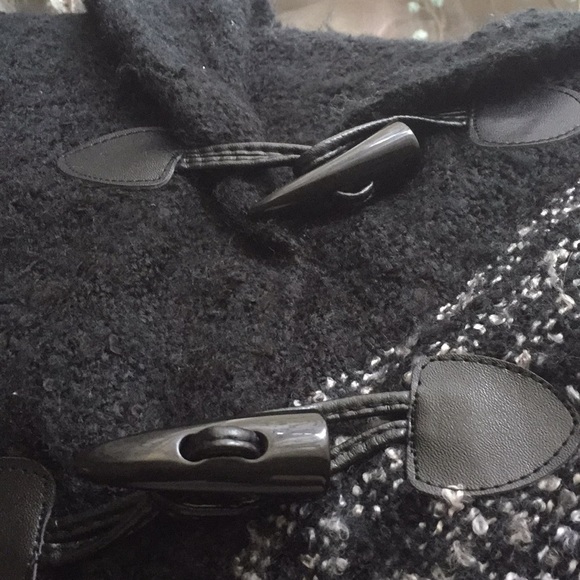 Plaid Pancho One Size - Picture 4 of 5